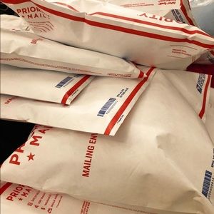 GET YOURS TODAY WE WILL BE ADDING NEW ITEMS 👀